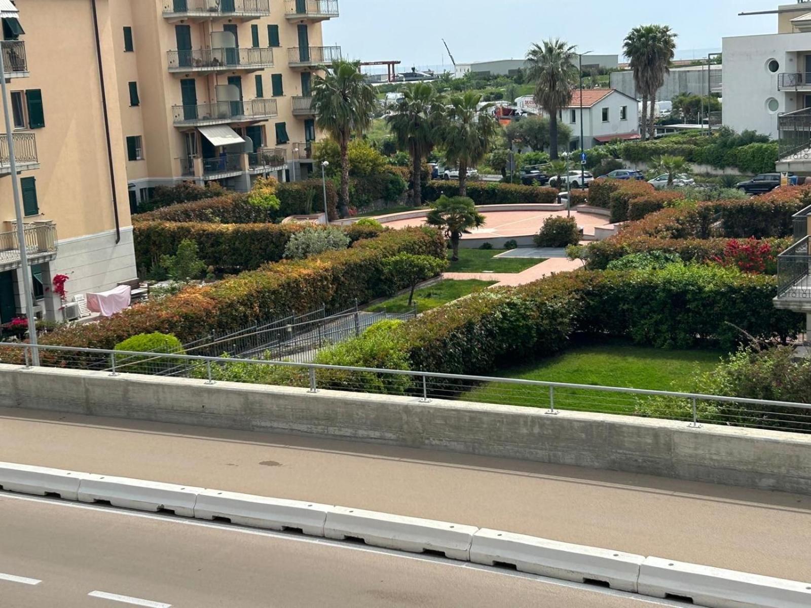 Appartamento Incantevole A 100Metri Dal Mare E Accanto Alla Pista Ciclabile Imperia Εξωτερικό φωτογραφία